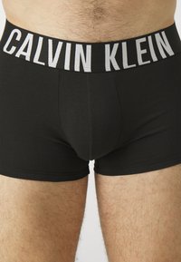 Calvin Klein Underwear TRUNK 3 PACK INTENSE POWER COTTON - Boxerbriefs - black/ocean depths/shadow lime