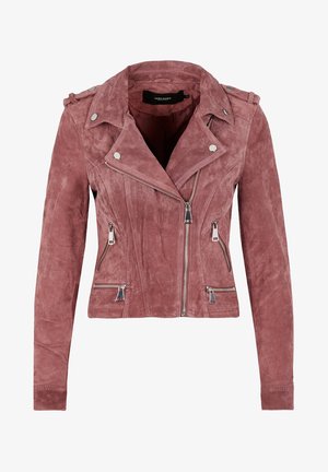 Chaqueta de biker de ante rosa con un diseño ajustado, herrajes plateados, frente con cremallera y dos bolsillos laterales. Textura suave con un corte moderno.