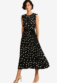 REGULAR FIT - SCALLOP DETAIL - Maxi šaty - black white