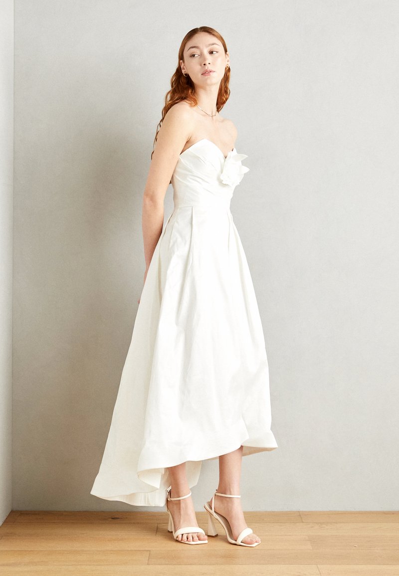 Jarlo PEARL - Alkalmi viselet - ivory