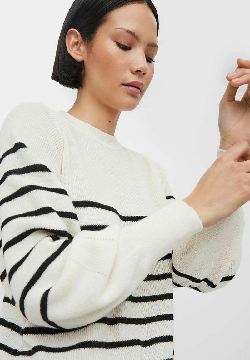 Damen Strickjacken | Vero Moda Strickpullover snow white/weiß - RJ95645 Damen Strickjacken | Vero Moda Strickpullover snow white/weiß - RJ95645