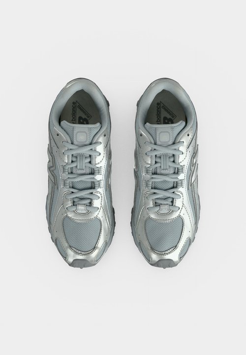 New Balance Sneaker '204' — photo 5