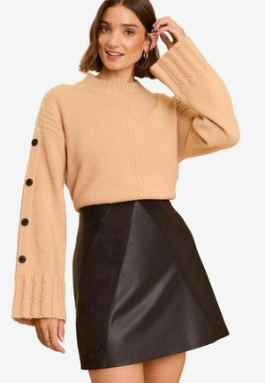 Love & Roses PETITE  - Miniseelik - black