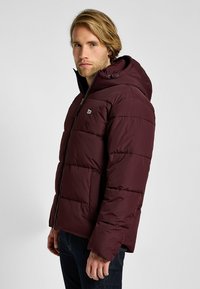 Lee PUFFER JACKET - Giacca invernale - velvet beet