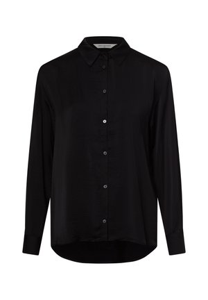 Must pikkade varrukatega nööpidega särk, terava kraega ja veidi kaardus servaga, valmistatud siledast kangast.