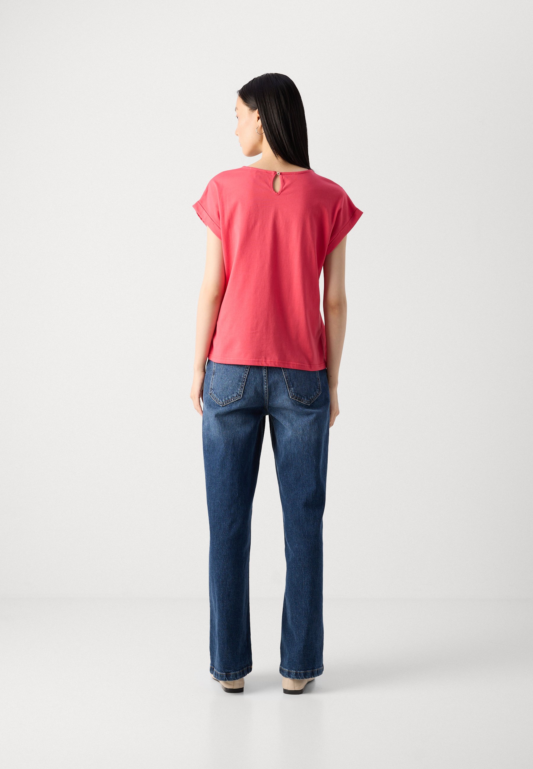 売れ筋商品|||モーガンレーン Tシャツ レディース トップス DELONA - Print T-shirt - fraise Morgan DELONA - T-shirt print - fraise/lichtrood - Zalando.nl