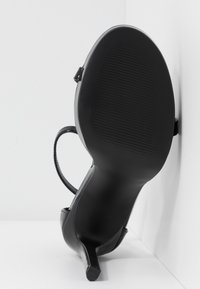 Steve Madden MILANO - Sandály na vysokém podpatku - black