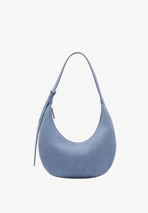 Hellblaues, wildledernes, sichelförmiges Schultertasche mit verstellbarem Riemen und einem Reißverschluss oben.