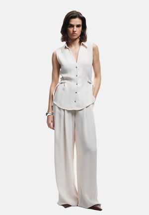 SLEEVELESS  - Overhemdblouse - off-white