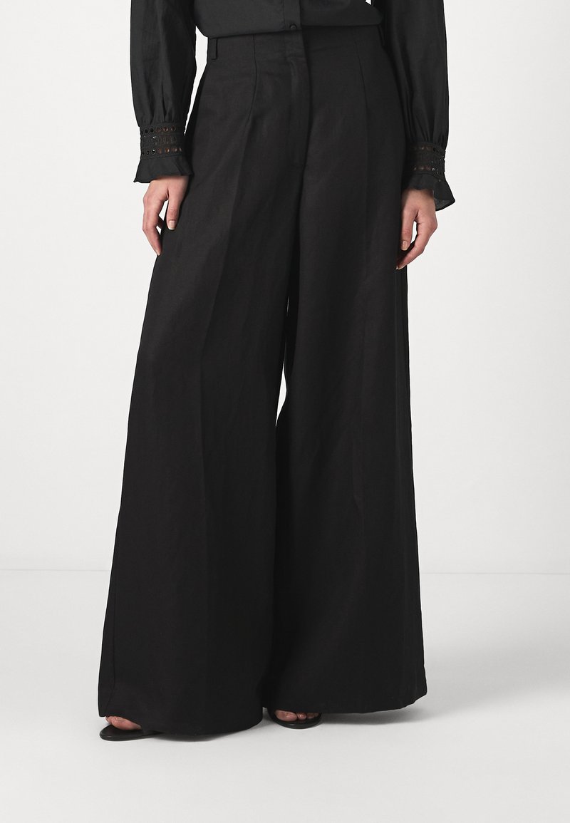 IVY OAK PIERA - Pantalon classique - black