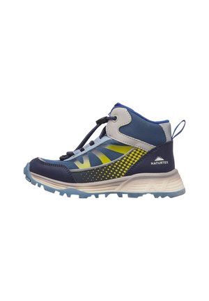 Sneaker bambino alta in blu e giallo con pannello laterale decorato, suola spessa, linguetta di traino e lacci elastici con chiusura a molla.