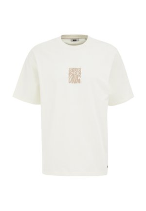 Biela bavlnená tričko s klasickým výstrihom a krátkymi rukávmi, s béžovým abstraktným vzorom v oblasti predného vrecka.