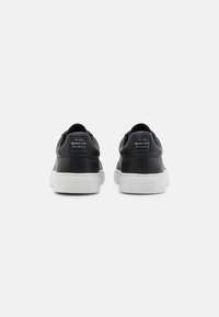 GANT MC JULIEN - Sneaker low - black