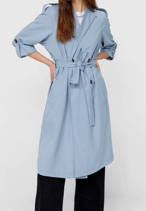 Trenchcoat - light blue