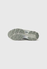 ASICS SportStyle GEL NYC UNISEX - Sneakers low - cement grey/clay grey