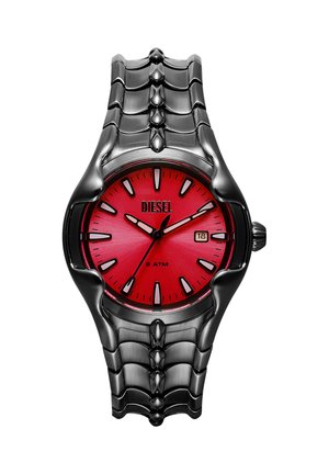 Schwarze Metall-Diesel-Armbanduhr mit rotem analogen Zifferblatt, weißen Stundenmarkierungen, Datumsanzeige und Gliederarmband.