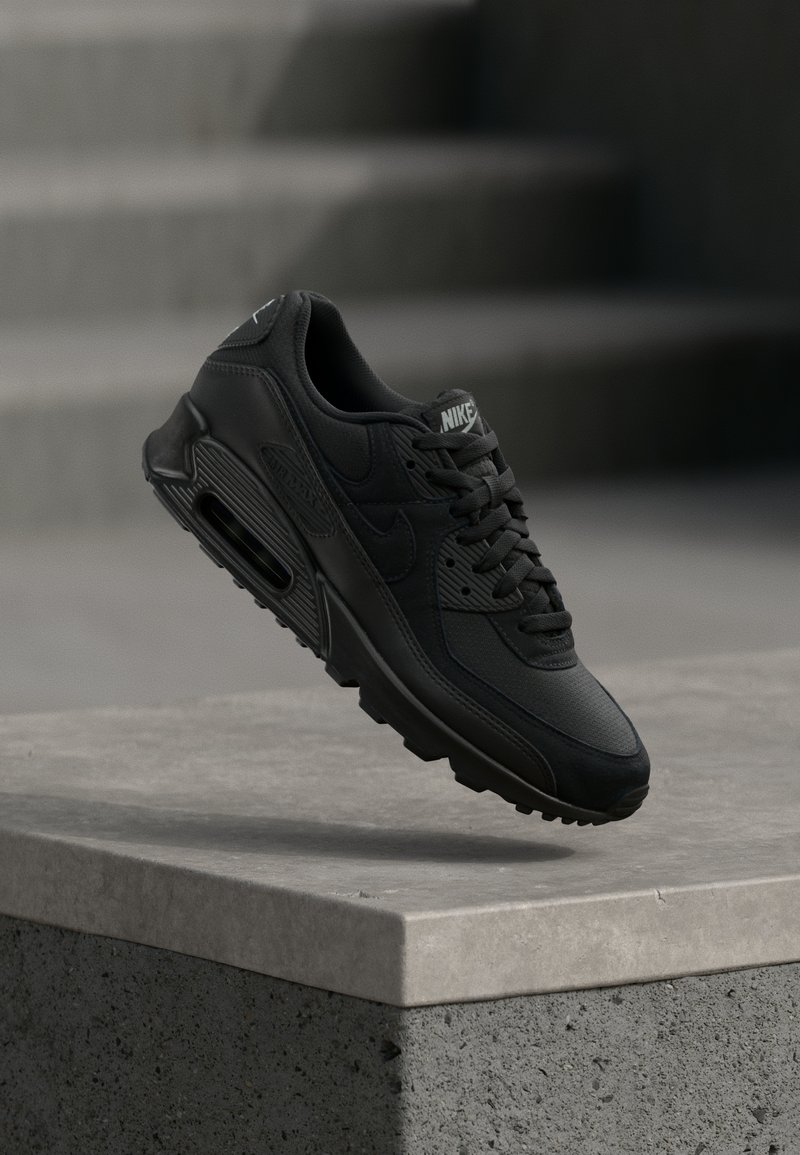 AIR MAX 90 black/light smoke grey/black