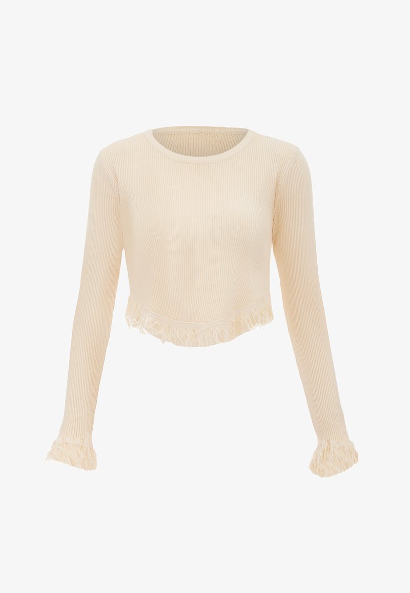 Cremfarbener, gerippter Langarm-Crop-Top mit fransigem Saum und Ärmelakzenten. Weiche Textur mit taillierter Silhouette.
