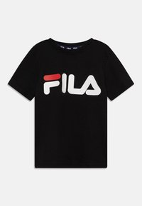 T-shirt in cotone nero con logo "FILA" bianco e accenti rossi. Maniche corte e collo rotondo. Tessuto morbido e vestibilità standard.