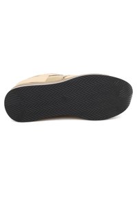 Quelles chaussures élégantes pour femmes choisir cet été Quelles chaussures élégantes pour femmes choisir cet été