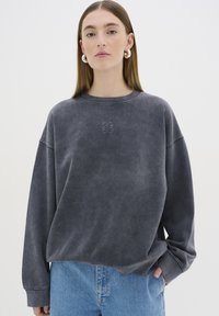 My Essential Wardrobe DIEGO LOGO EMB  - Collegepaita - dark grey random wash