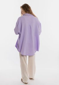Knit Factory YUKI - Overhemdblouse - bright lila