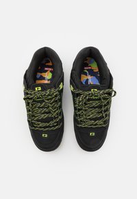 Globe FUSION - Sapatilhas de skate - black/lime
