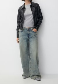 PULL&BEAR Kurtka ze skóry ekologicznej
