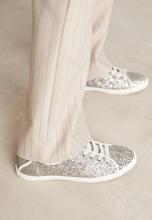Sneakers - silver-coloured