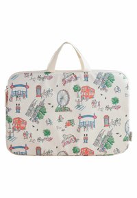 Laptop taske med et cremefarvet stof, der har et farverigt London-tema print, inklusive ikoniske vartegn, træer og figurer, med lynlås og håndtag.