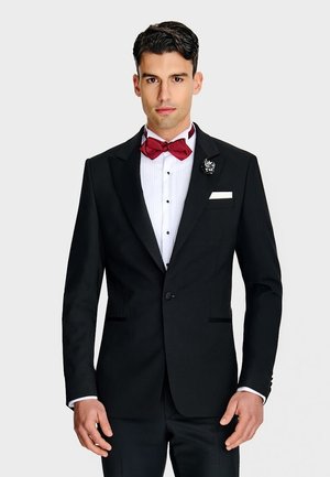 - Marynarka garniturowa