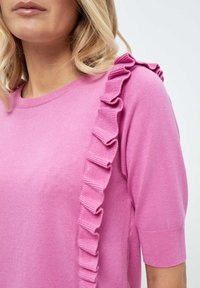 Minus MIVESIA KNIT T-SHIRT. - Paprasti marškinėliai - super pink