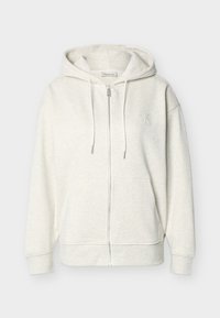 Nevybrané, grey heather