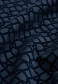 Next FLOCKED - Pikeepaita - navy blue geo