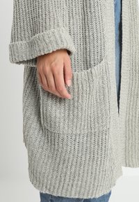 Cream Kardigan - silver-coloured