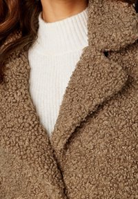Bubbleroom Abrigo de invierno - light brown