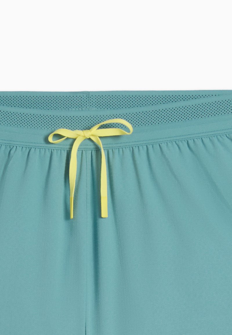 Puma M LIGHTSPEED ULTRAWEAVE 2" SPLIT SHORT - Sportovní kraťasy - baltic sea blue