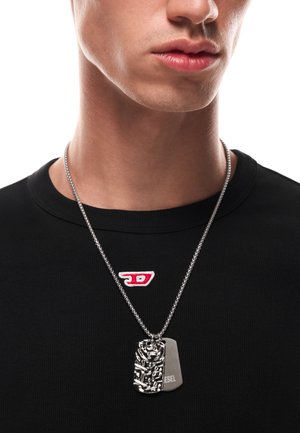 Diesel, DIESEL MEN JEWELRY DIESEL FONT - Halskette - silver-coloured