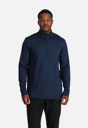 Dunkelblauer Langarm-Pullover mit einem Viertelreißverschluss-Kragen, glatter Textur und dezentem Logodetail auf der Brust. Ideal für Freizeitlooks.
