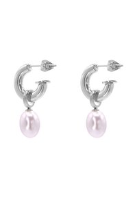 Orecchini a cerchio in argento con un design testurizzato e una perla rosa pendente. Gli orecchini sono dotati di una chiusura a perno sicura.
