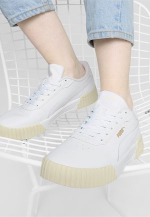 Puma CARINA 2.0 - Tenisky - white- gold-alpine snow
