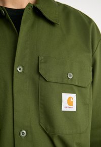 Carhartt WIP CRAFT SHIRT - Majica - office green