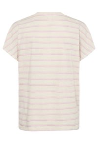 Kortärmad, lätt t-shirt i krämfärg med horisontella ljusrosa ränder. Mjuk textur, avslappnad passform och rundad hals.