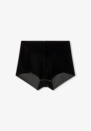 Boxer shorts neri in velluto con texture liscia, caratterizzati da una vita alta e un taglio classico, progettati per comfort e copertura.