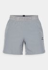 SHORT - Sportiniai šortai - smoke grey/black