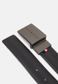 Tommy Hilfiger PLAQUE - Riem - space blue