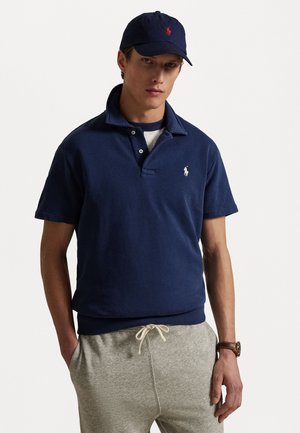 - Koszulka polo