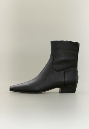 Steve Madden, DUSTY - Enkelkaarsjes - black