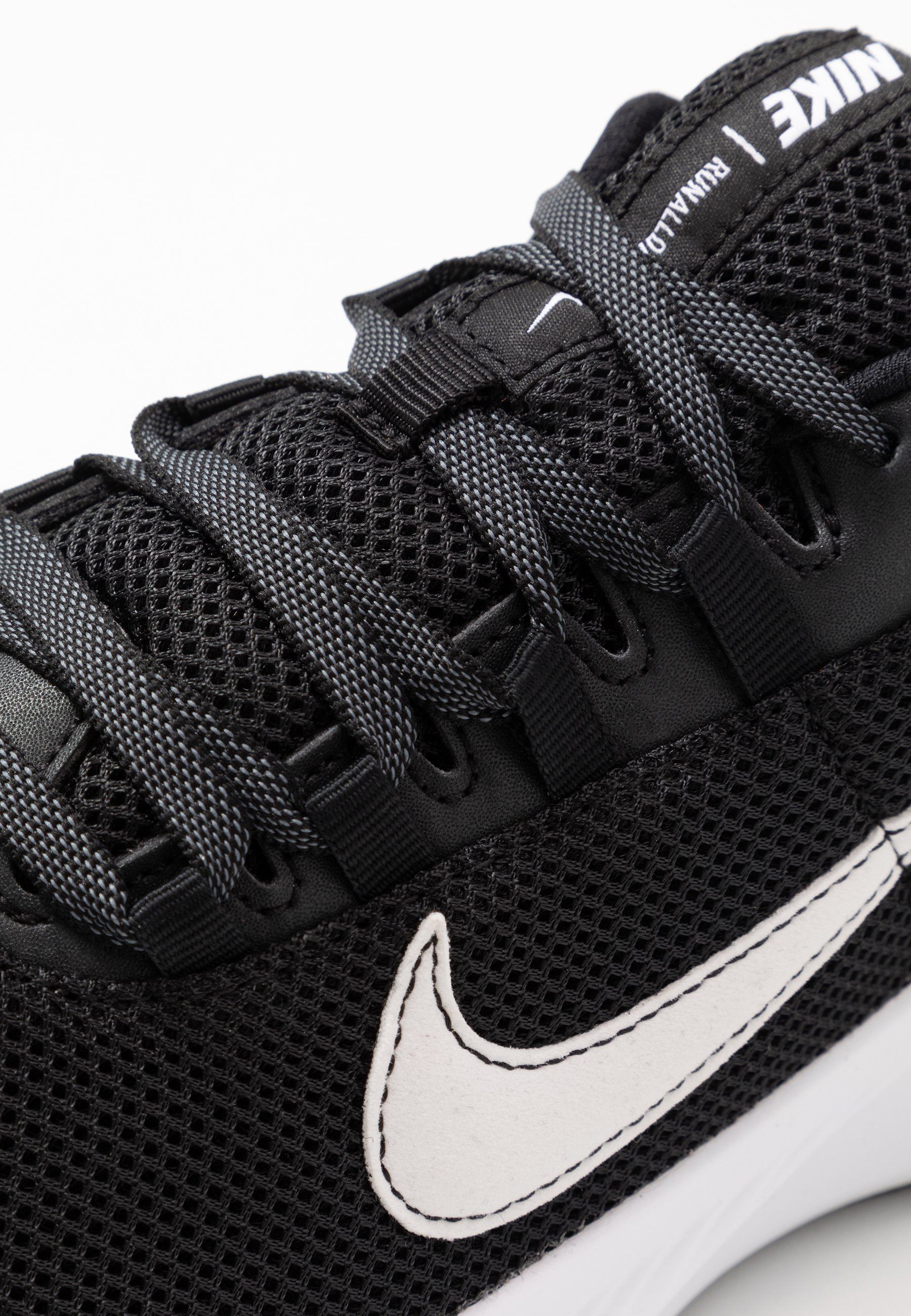Nike Performance RUNALLDAY 2 - Zapatillas de running neutras -  black/white/iron grey/negro - Zalando.es