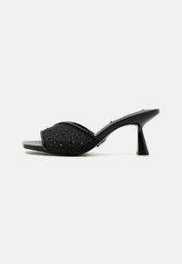Επιλέχθηκε, black